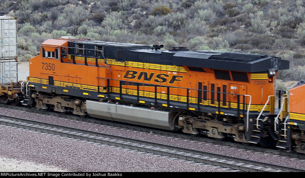 BNSF 7350